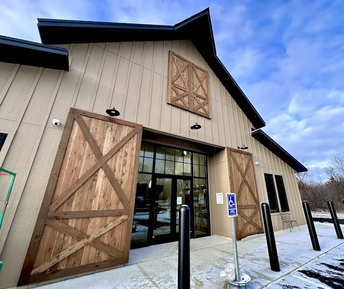 Victoria Veterinary Hospital 9