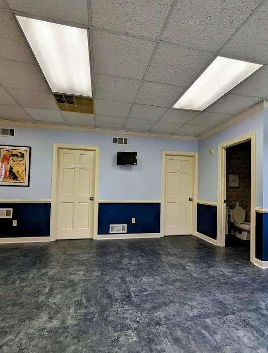 Paw Prints Veterinary Center 1
