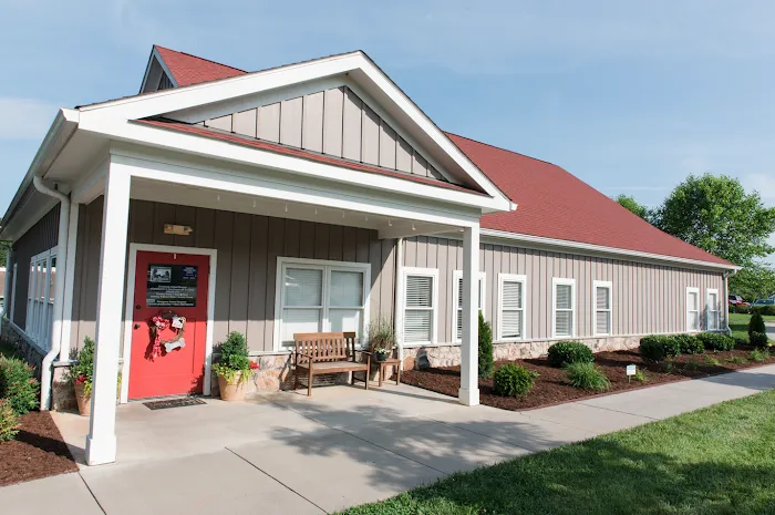 Crossroads Animal Hospital 10