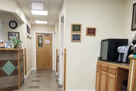 Governors Avenue Animal Hospital