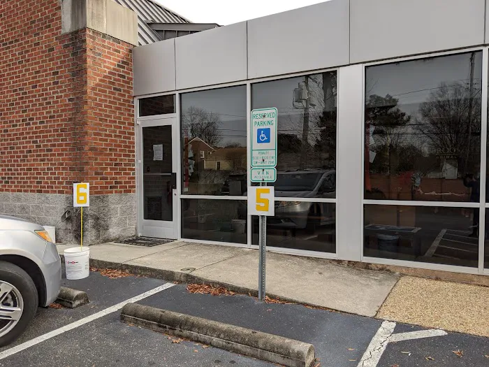 Brook Run Animal Clinic 10