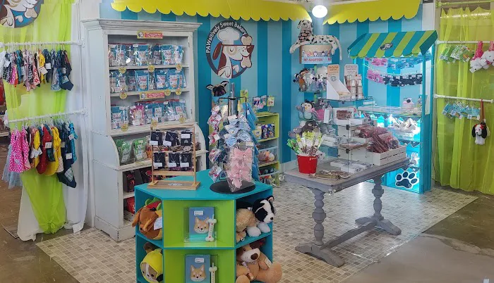 PAWsitively Sweet Bakery 12
