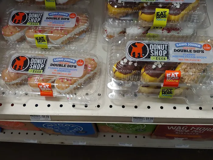 Whole Pets Market 4