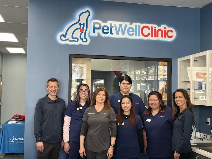 PetWellClinic - Lake Forest 6