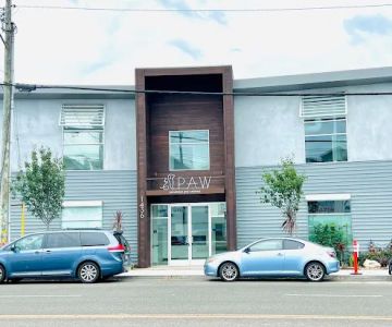 PAW Veterinary Center