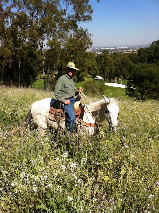 Larry H. Kelly, DVM - Equine Veterinarian 12