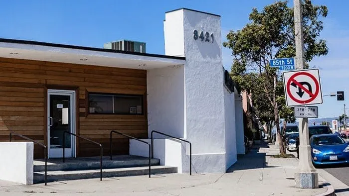 Marina Veterinary Center 8
