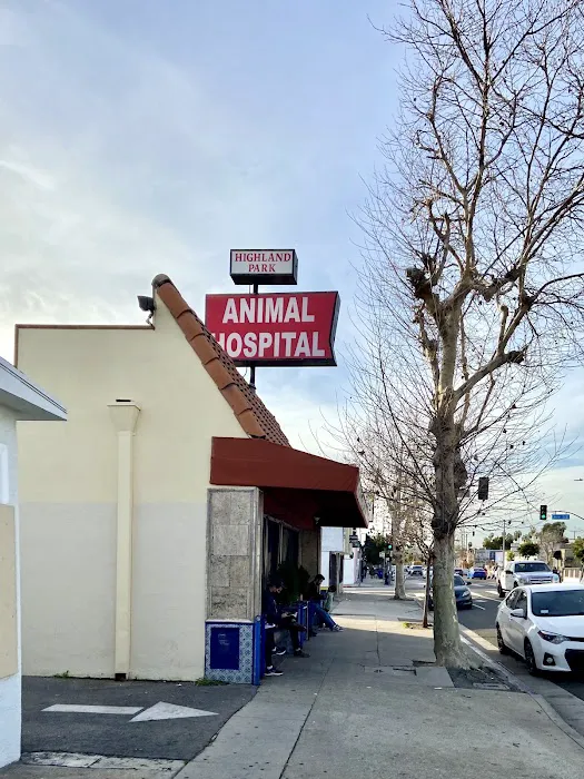 Highland Park Animal Hospital 12