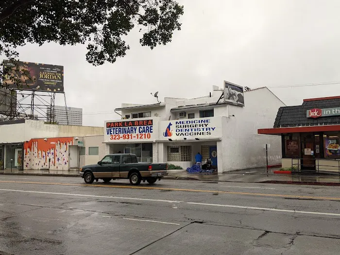 Park La Brea Veterinary Care 7