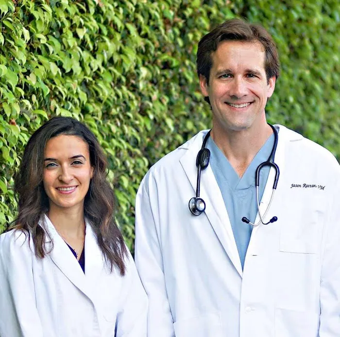 Park La Brea Veterinary Care 8