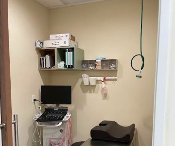 Healthy Paws Animal Hospital