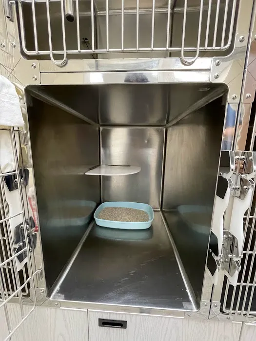 Healthy Paws Animal Hospital 6