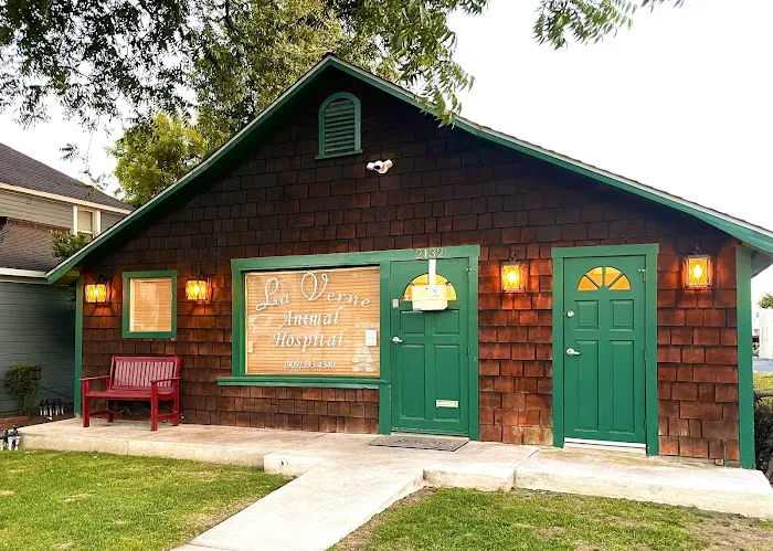 La Verne Animal Hospital 10