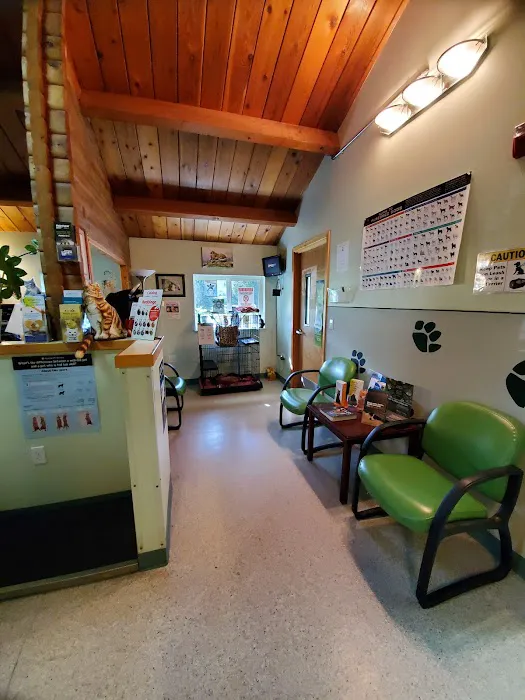 Sawyer Lake Veterinary Hospital 12
