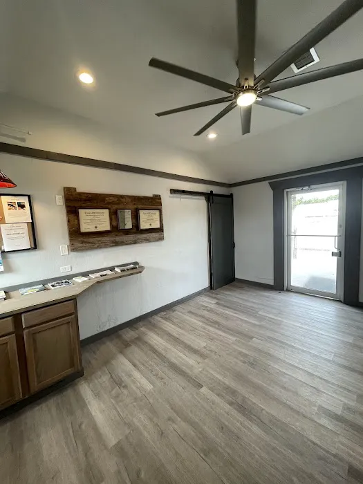 Richmond Animal Hospital 12