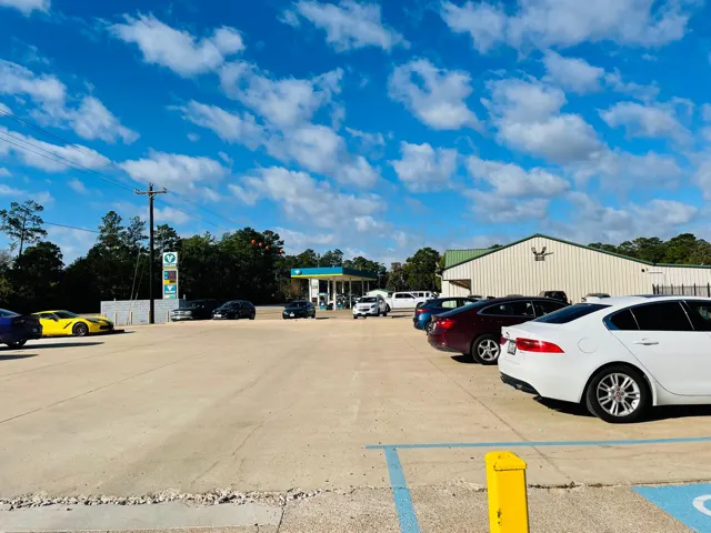 Clear Creek Forest Animal Hospital 12