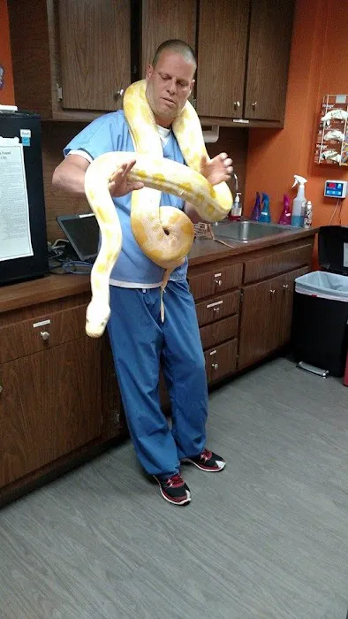 East Northport Animal Hospital 3
