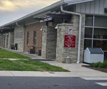 Judy and Doug Lowrie Spay & Neuter Clinic