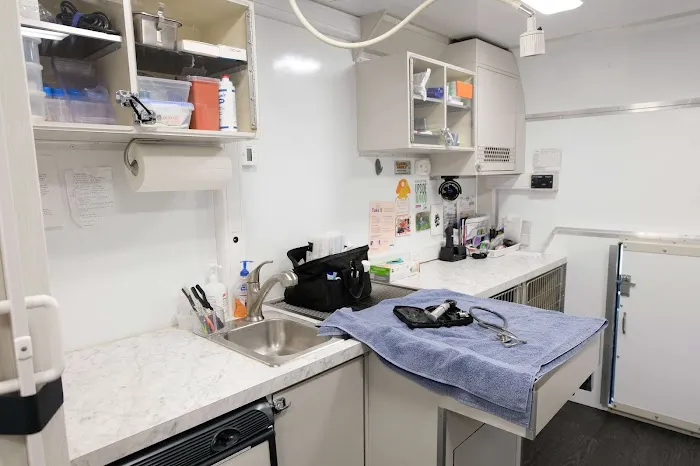 Signature Veterinary Services 8