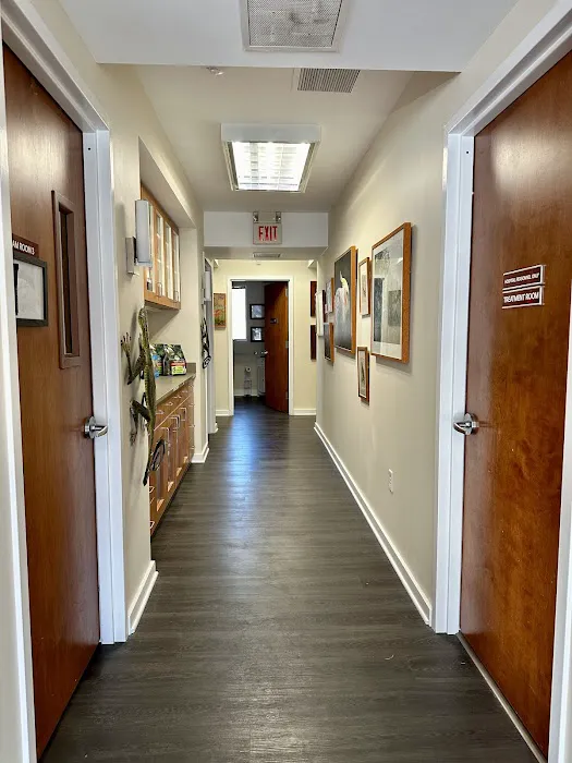 Veterinary Center for Birds & Exotics 7