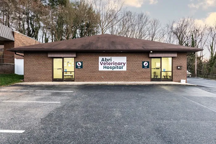 Abri Veterinary Hospital 8