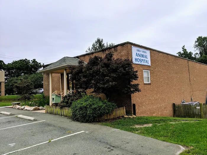 Ard-Vista Animal Hospital: Gessner Matthew DVM 1
