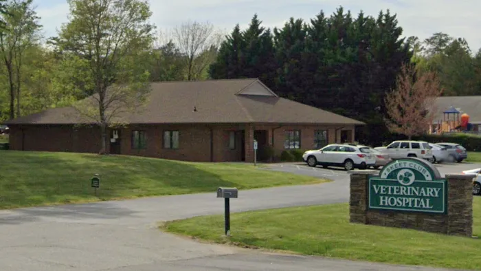 Skeet Club Veterinary Hospital 10