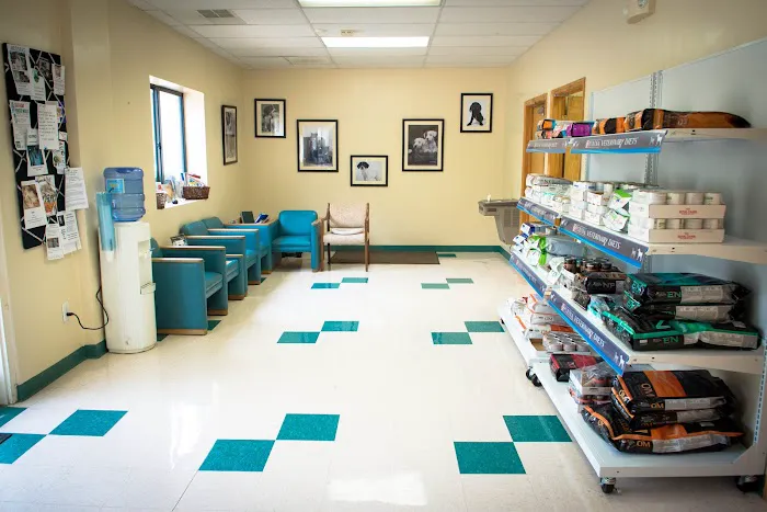 Hill Creek Veterinary Hospital 8