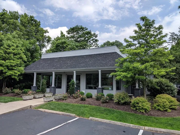 Nicholasville Road Animal Hospital 7