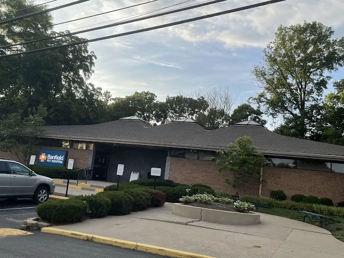 Banfield Pet Hospital 1