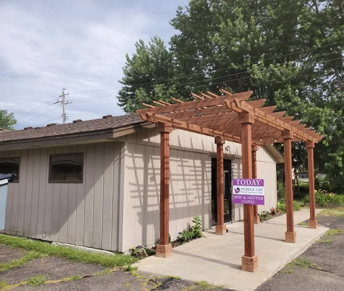 Purple Cat Vet - Baldwin, WI 8