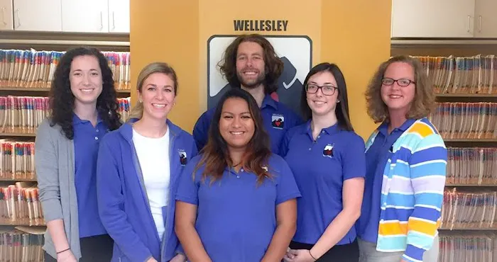 Wellesley Animal Hospital 12