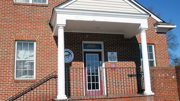 Betty Baugh's Animal Clinic 9