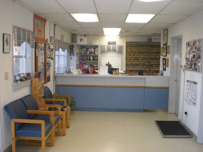 Winston Veterinary Hospital 12