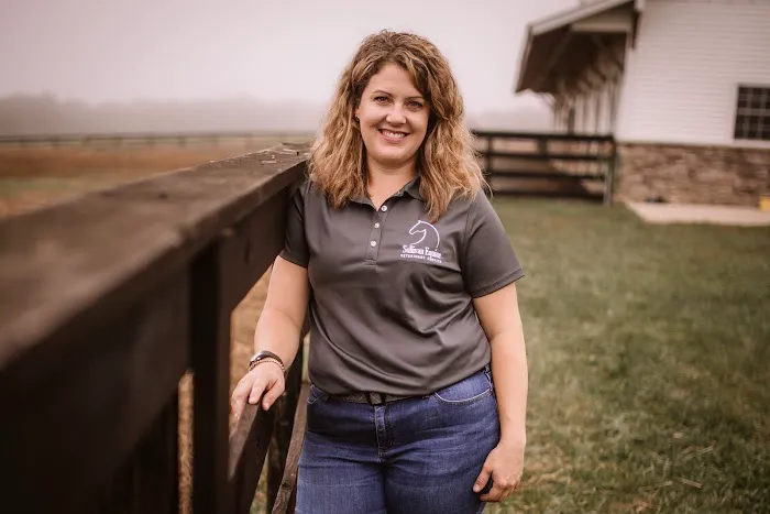 Sullivan Equine Veterinary Service 12