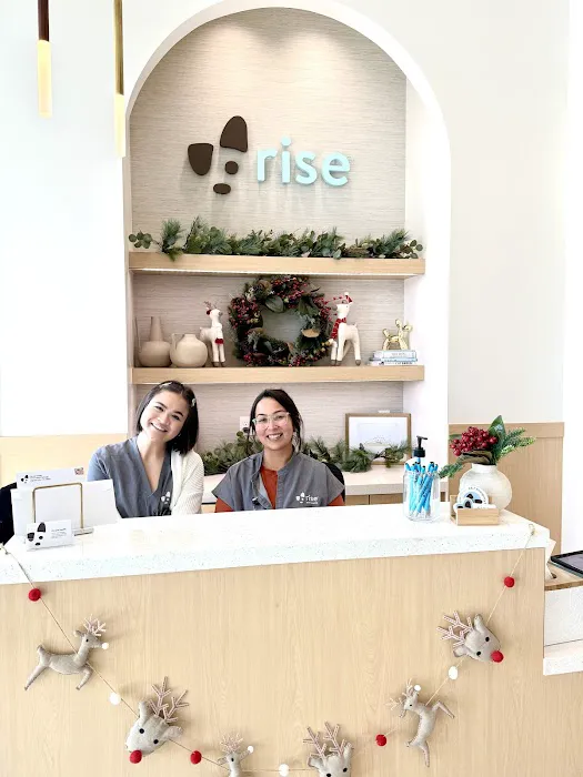Rise Pet Health Emergency & Specialty Hospital 10