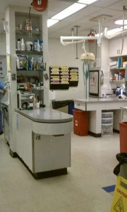 VCA Miller-Robertson Animal Hospital 3