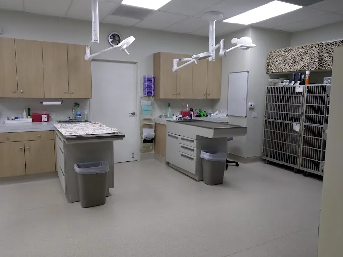 Glendora Pet Care Center 5