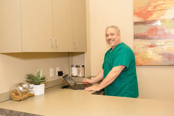 Clifton Hollow Animal Hospital 12