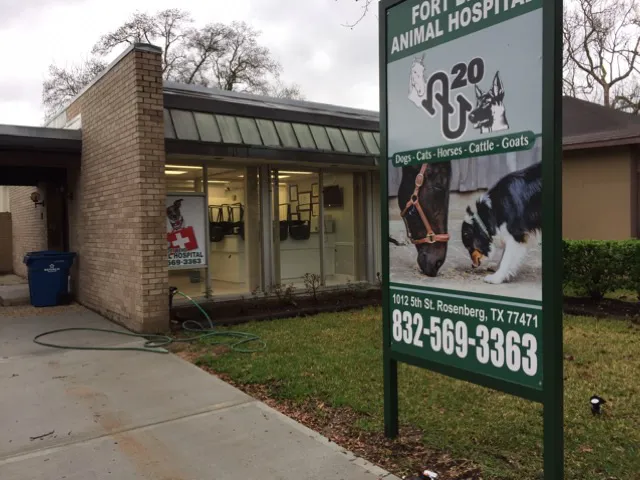 Fort Bend Animal Hospital 12