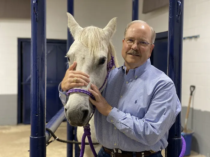 Waller Equine Hospital 12