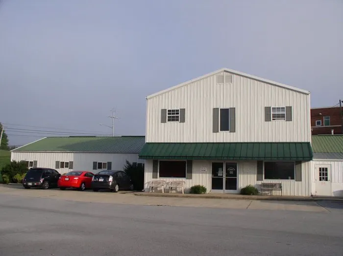 Mountain Empire Large Animal Hospital 12