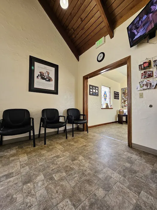 Schultzville Animal Hospital 4