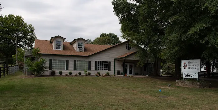 Heartland Veterinary Hospital 5