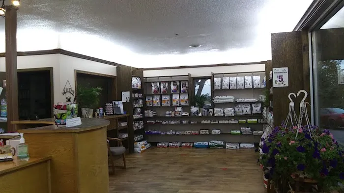 Grimm Tails Veterinary 12