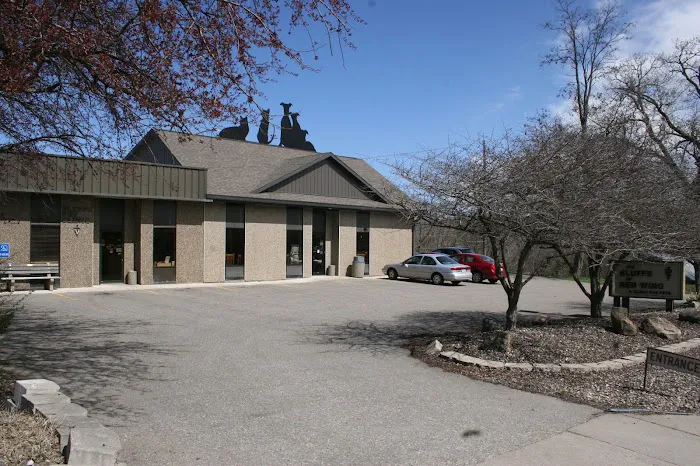The Bluffs Pet Clinic 10