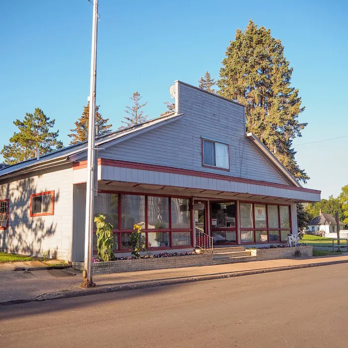 Elm Valley Veterinary Clinic 3