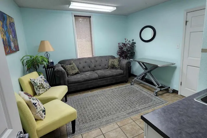 Woodland Animal Hospital 10