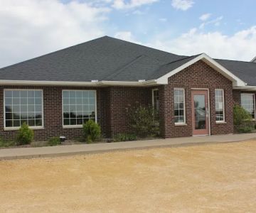 DeWitt Veterinary Clinic PC