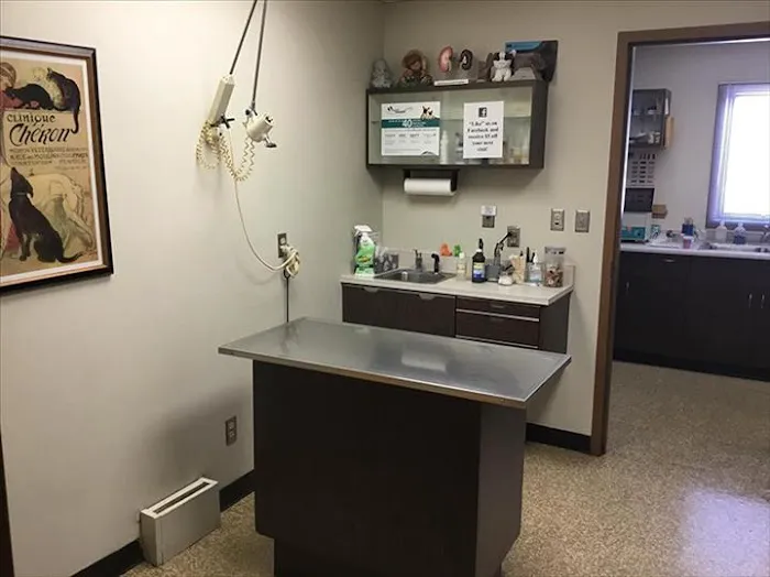 Eldridge Veterinary Clinic P.C. 12